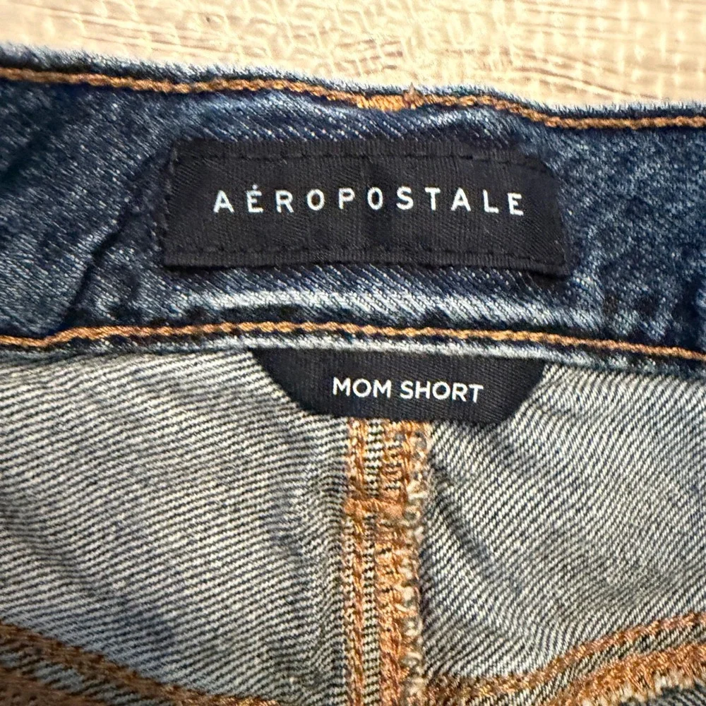 Aeropostale Mom Short Womens 0 Blue Distressed High Rise Denim Cut Offs Grunge